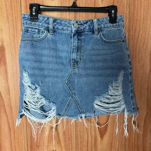 PacSun Distressed Denim Skirt 25‎